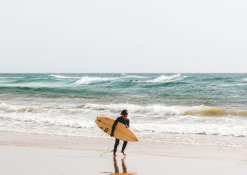 surfing tour